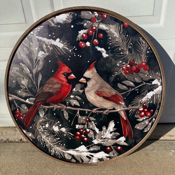 Round Cardinal Wall Art - 30 x 30 - NWT